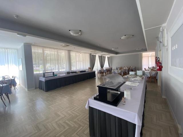 Hotel Monaco - Parcheggio Incluso Min 2 Gg Milano Marittima Exteriör bild